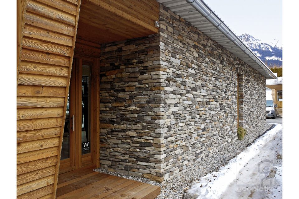 rivestimento da esterno in pietra