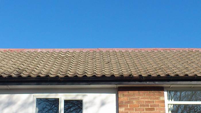 Roof cleaning Heald Green