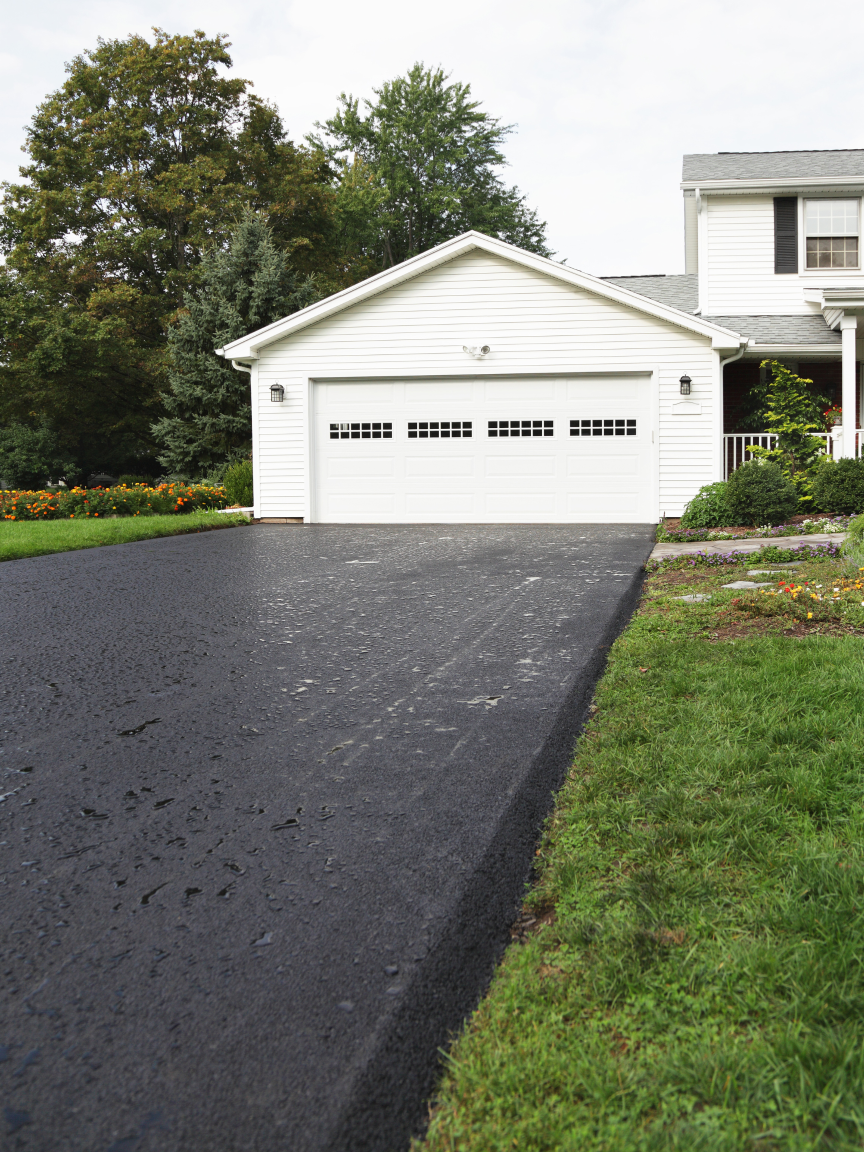 Asphalt Driveway Repair in Sanger TX