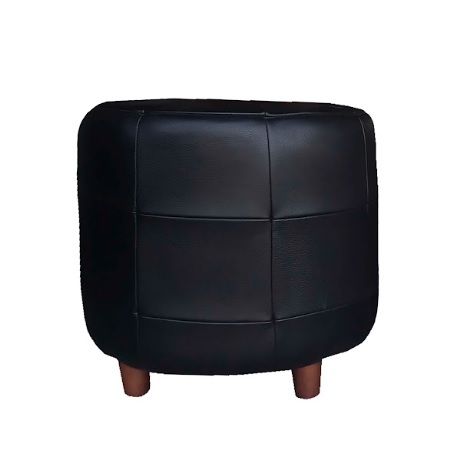 Puff de couro legítimo de alto padrão, design contemporâneo com acabamento sofisticado e estrutura robusta. Estofamento confortável, ideal para complementar ambientes elegantes e modernos.
