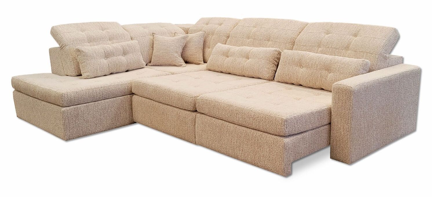 Sofá Boucle creme com apoio para os pés, conforto e elegância para toda a família. Luxo e alto padrão com sofás é com Batel Select.