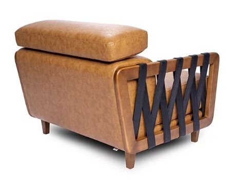 Poltrona jangada de alto padrão com detalhes em cinta preta. Luxo para áreas de alto padrão. A loja entrega.