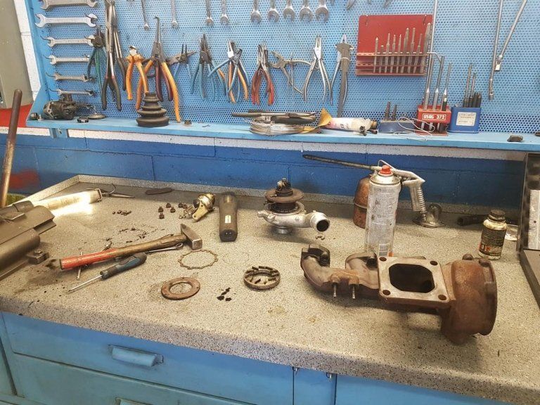 banco di lavoro officina