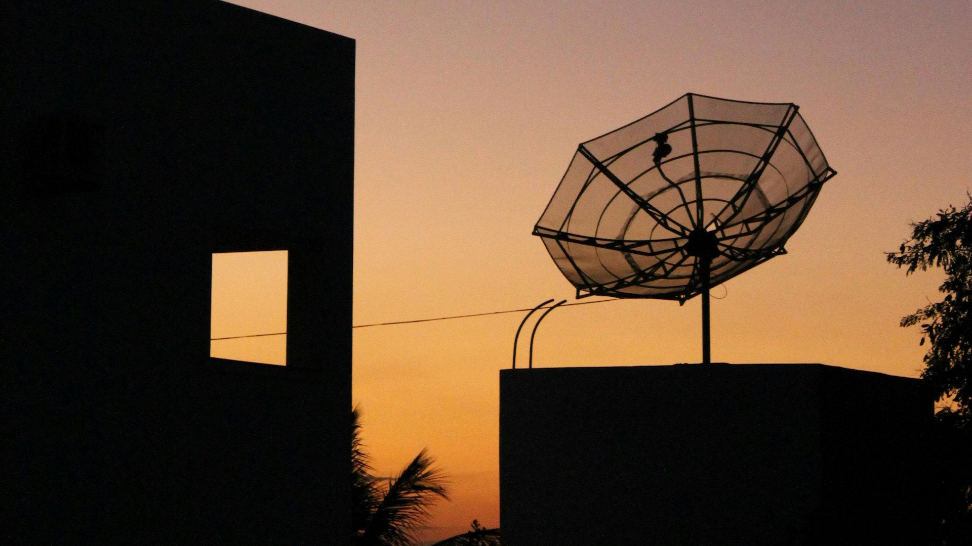 Dropbox, Podcasts & Syndicated Shows