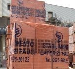 stock di mattoni per opere d'edilizia civile