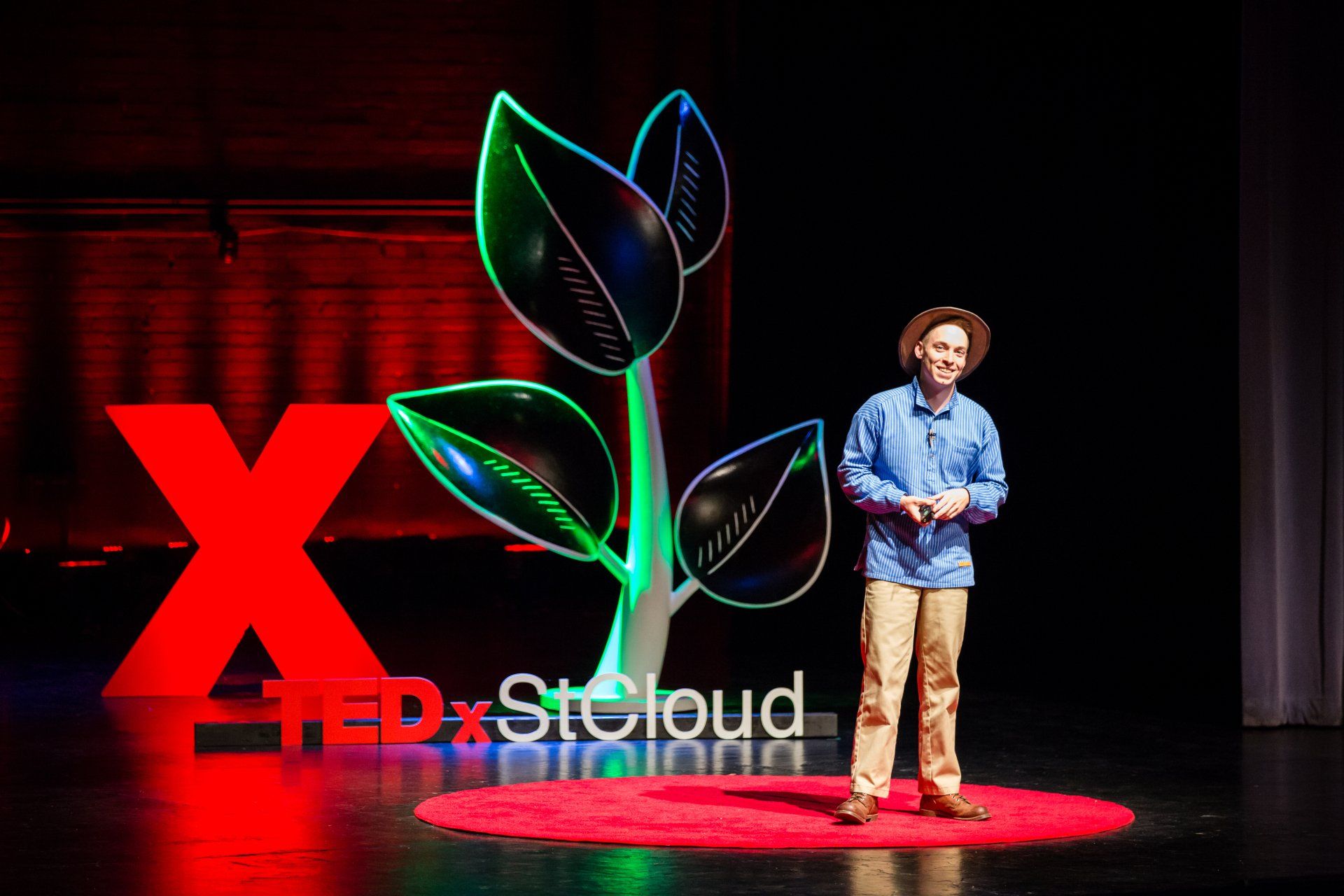 Cultivating 2018 Logo