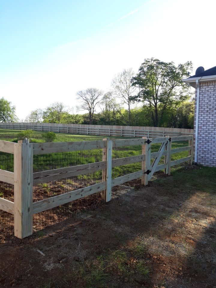 Custom deck in Middle Tennessee