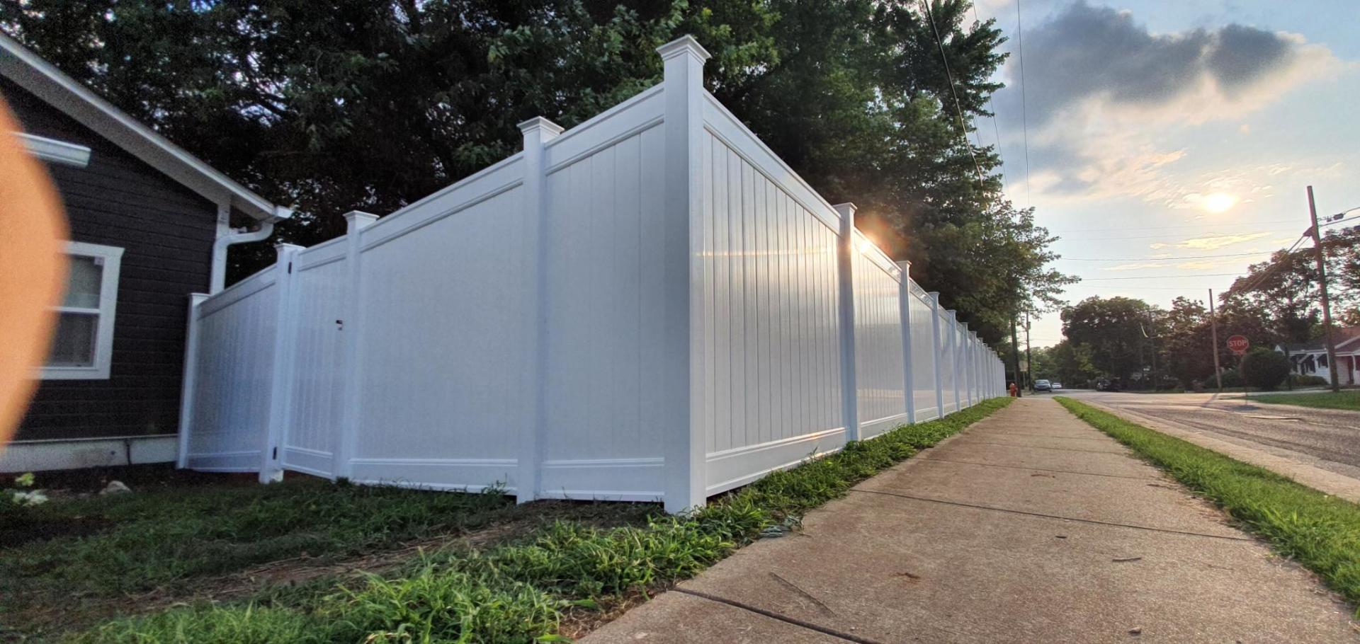 plastic fencing. Clarksville, TN