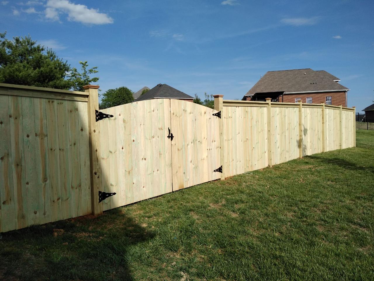 Gated wood fence in Middle Tennessee