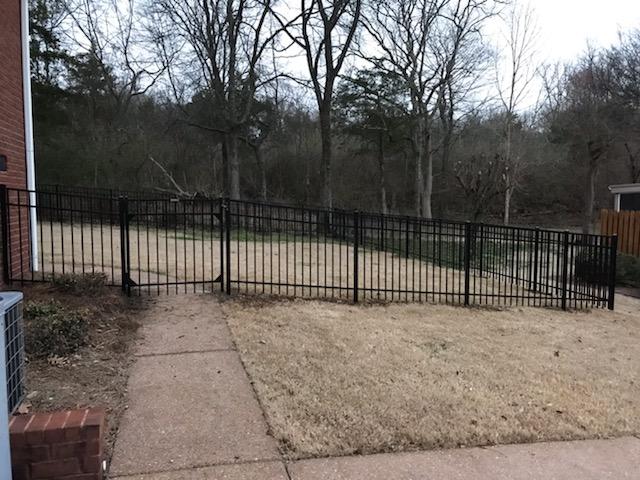 residential black medal fence Clarksville, TN