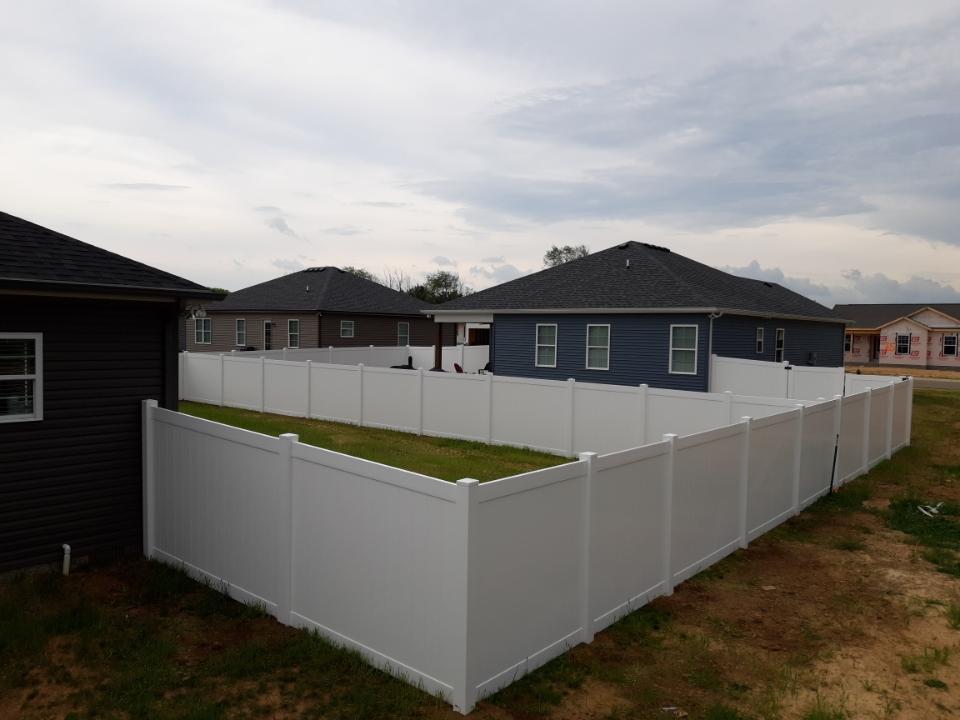 residential white medal fence Clarksville, TN