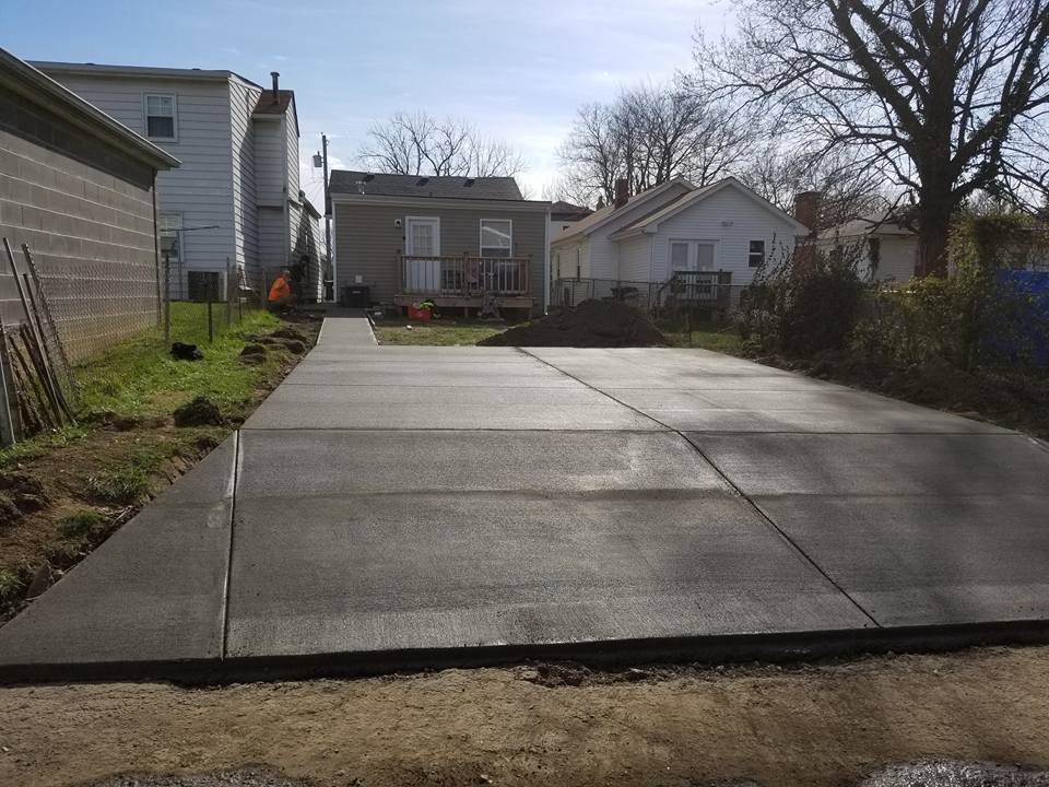 Yard Concrete Service — Large Concrete Flooring 2 in Louisville, KY