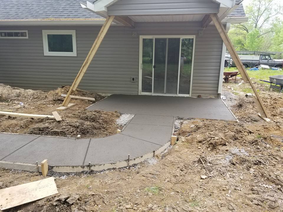 Home Pathway Construction — Newly Build Pathway for Home in Louisville, KY