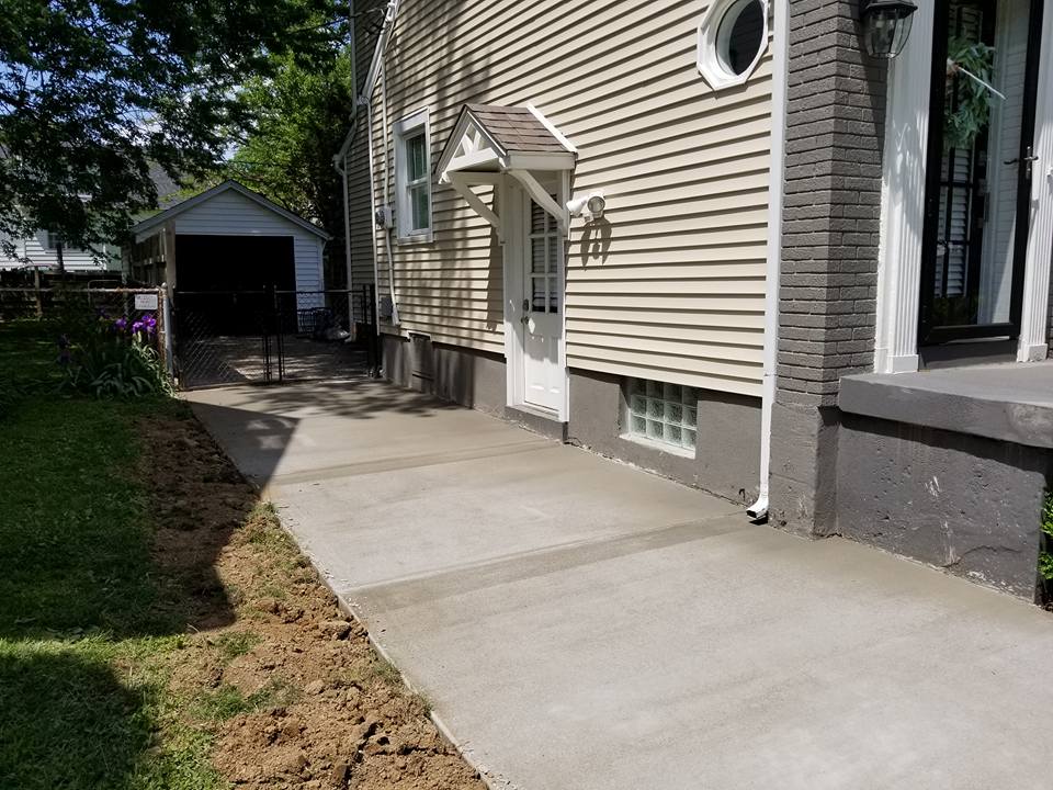Sidewalk Constructors — Long Sidewalk for Garage in Louisville, KY