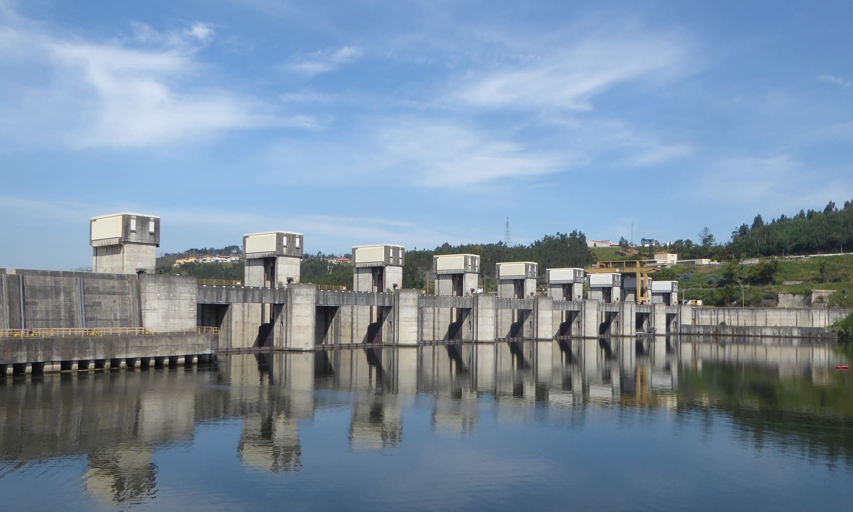 Barragem de Crestuma-Lever