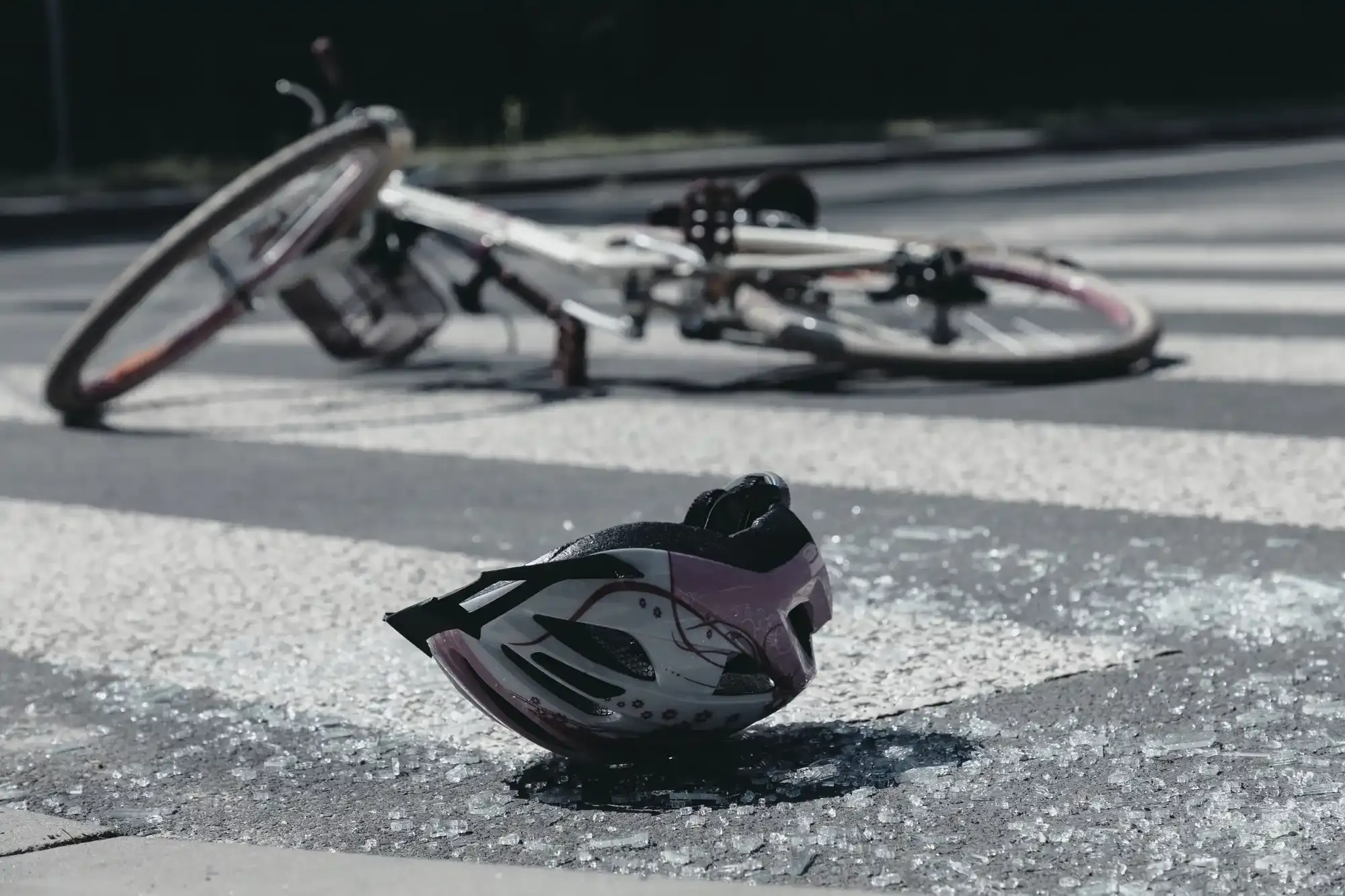 Why Do You Need Expert Witnesses In Bicycle Accident Cases? - When someone gets seriously injured in a bicycle accident, it can be challenging to figure out what happened. Evaluating the facts in a bicycle accident case often requires applying technical, scientific, or otherwise specialized knowledge. That's where an expert witness comes in. An expert witness has a lot of knowledge about a particular subject, like bicycles or injuries. Life care planners can also simplify complex topics for the judge and jury in a bicycle accident case. In expert testimony, both the plaintiff and defense sides may utilize their expert witnesses to clarify technical matters beyond the comprehension of the average juror. Expert testimony can greatly benefit either side's case, especially when the victim's damages or injuries are severe. But before someone can be certified as an expert witness, you have to prove to the court that the person is an expert. Additionally, depending on the bike accident injury claim type, the law sometimes requires that a plaintiff use an expert witness to testify to certain elements of their claim. Moreover, expert witnesses can play a crucial role in the discovery process, helping judges and juries understand the technical aspects of bicycle accident cases and the injuries that result from them.