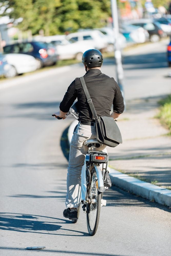 bicycle commuter