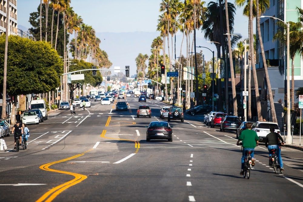 Measure HLA: One Year Later, Los Angeles Streets Remain Dangerous for Cyclists and Pedestrians