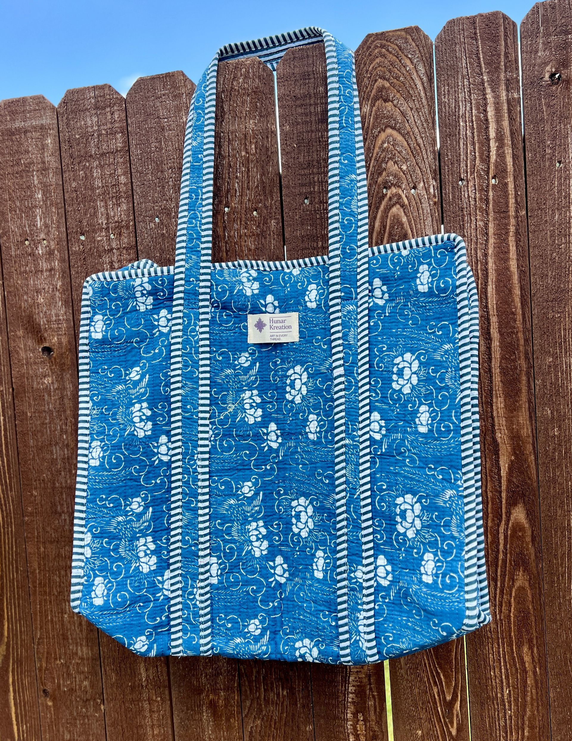 Large - Swirling Vine and Leaf Tote Bag