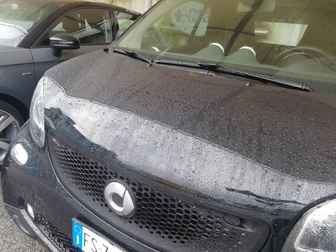 Auto pronte per il noleggio