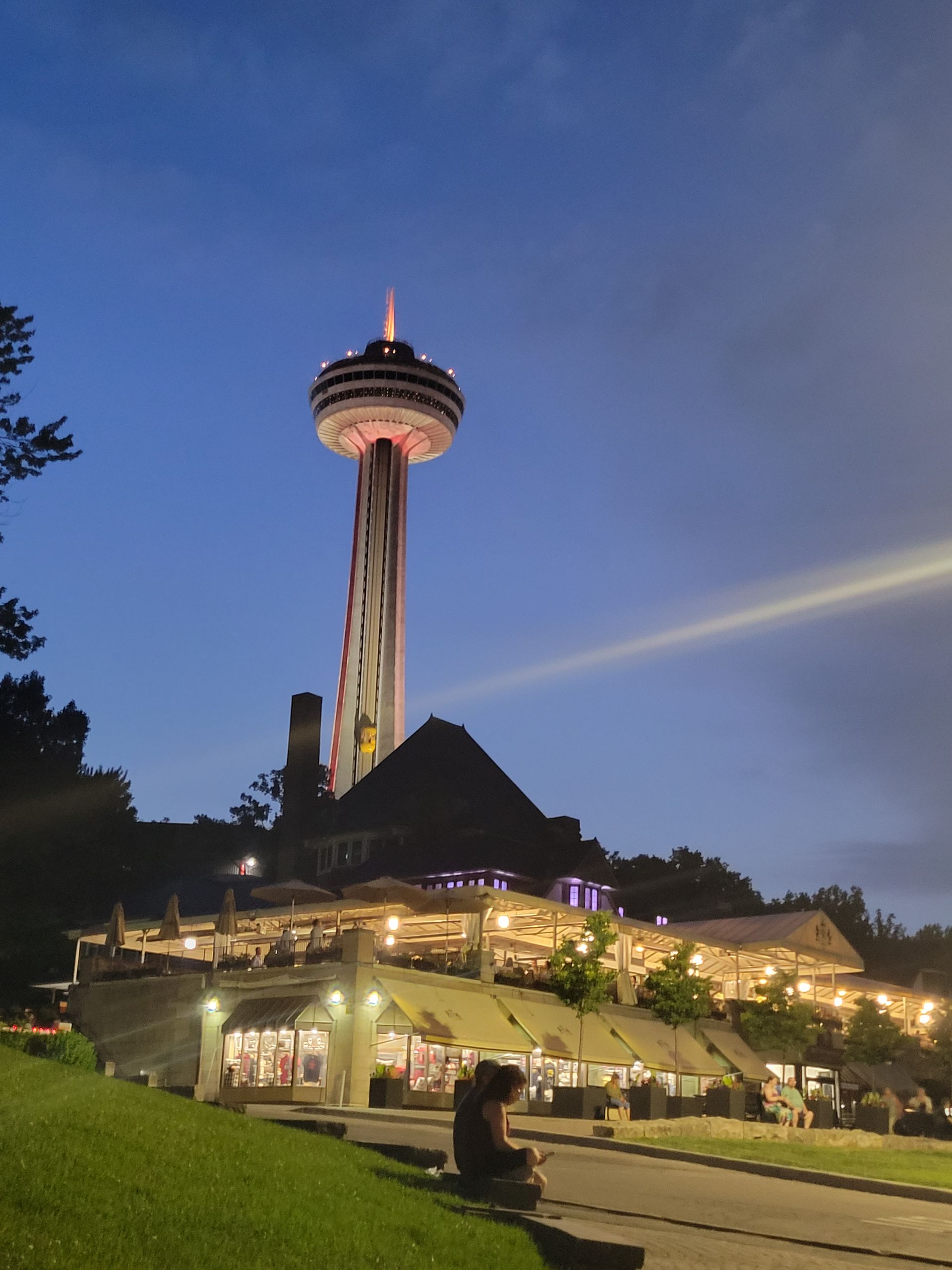 Skylon Tower, Niagara Falls, Ontario.
