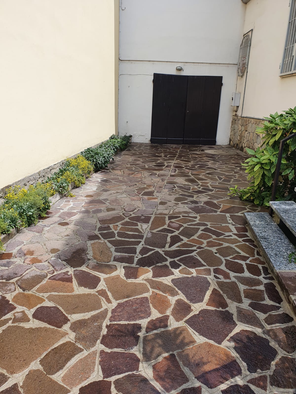 pavimentazione esterna in porfido