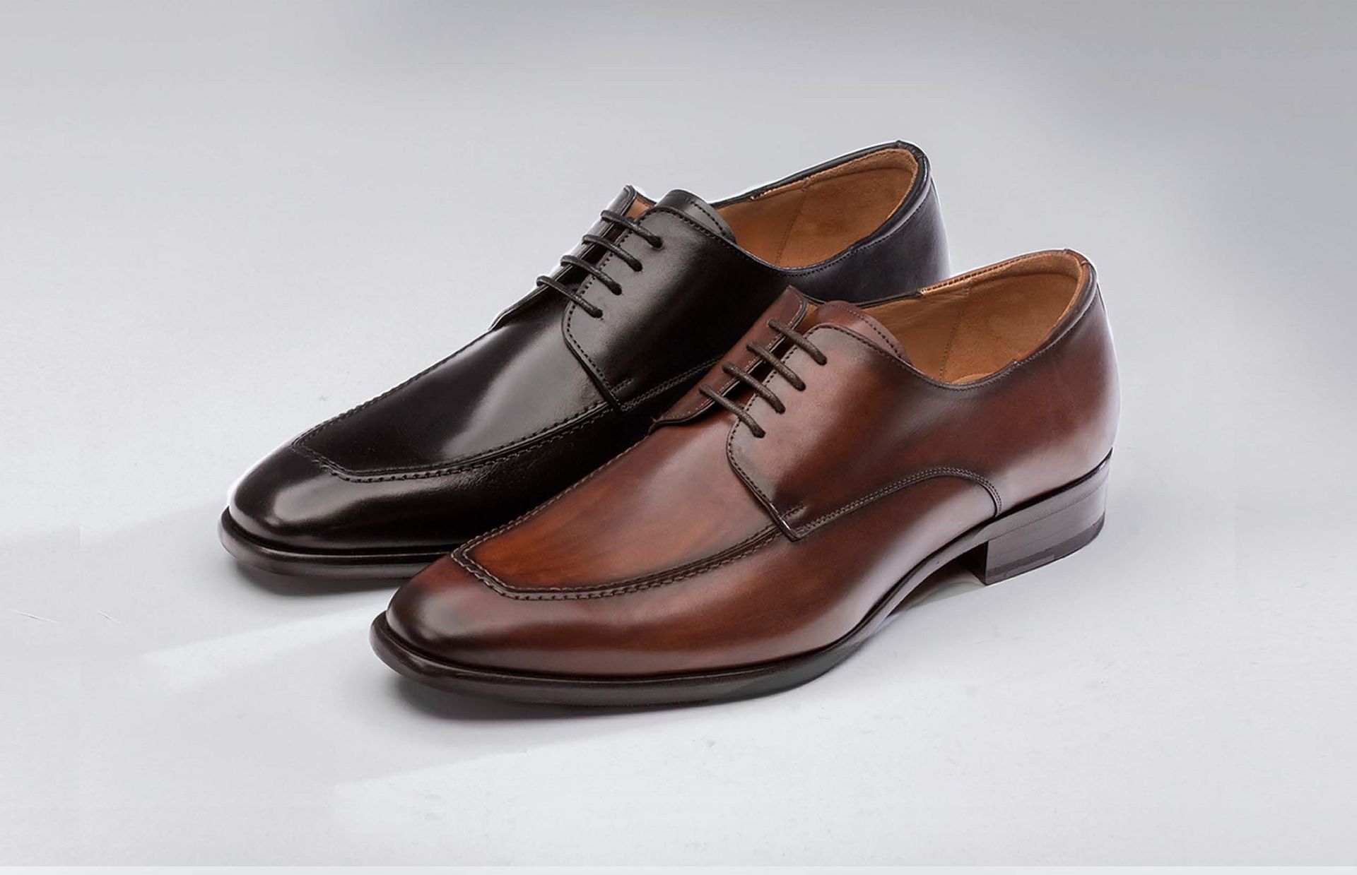 Classic Apron Oxford Shoe