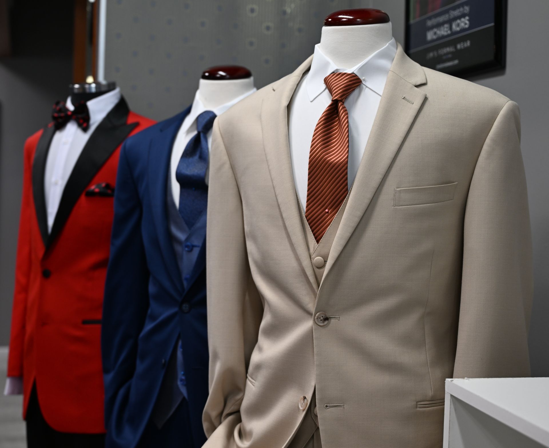 Mens Tuxedo Rental for Prom