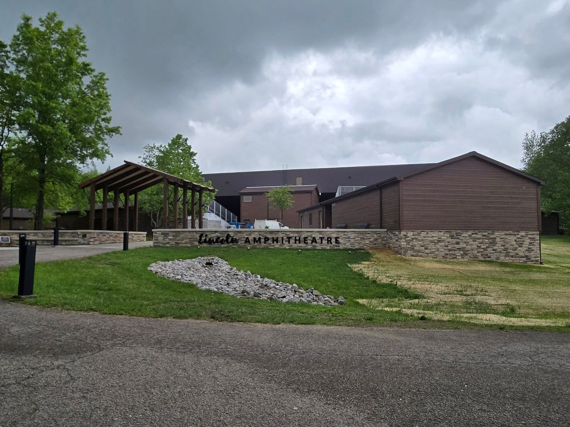 outdoor amphitheater construction