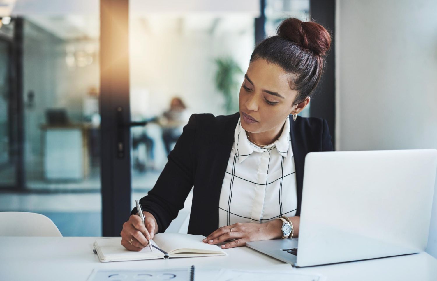 paralegal training program