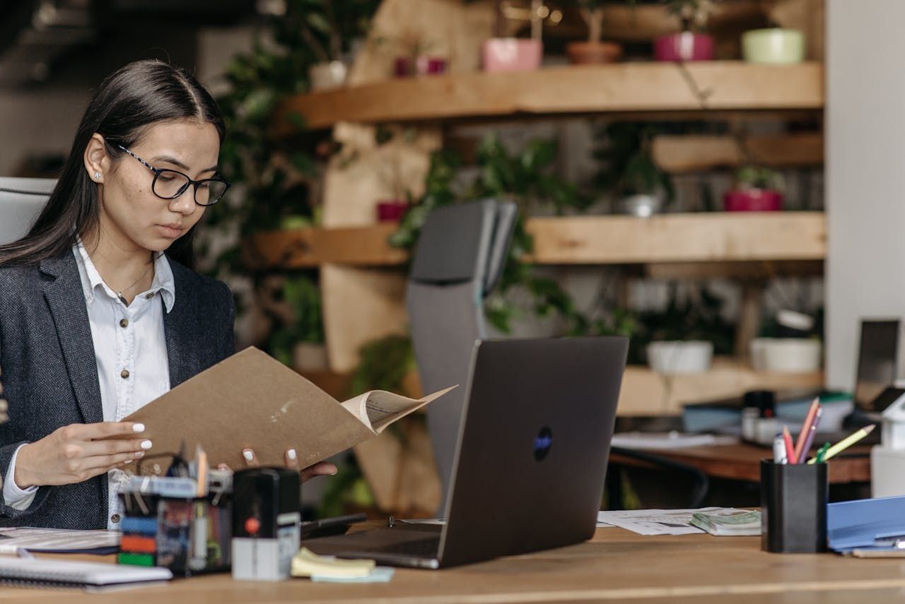 Paralegal Program