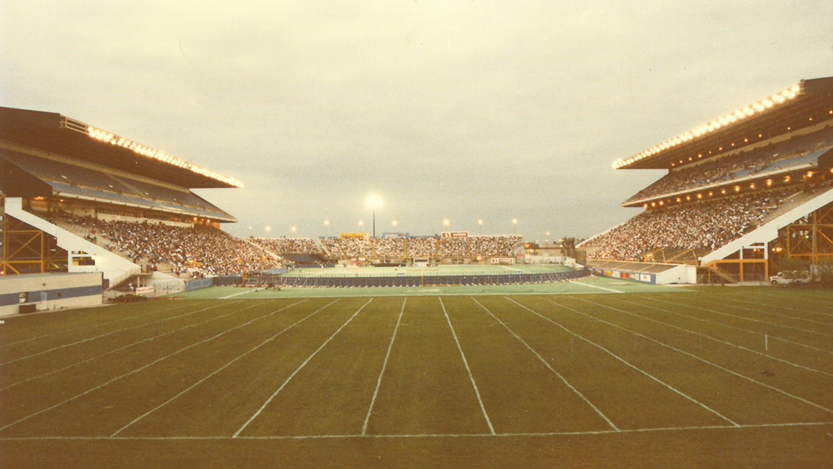 Winnipeg Goldeyes at Winnipeg Stadium, view from south endzone, 1994