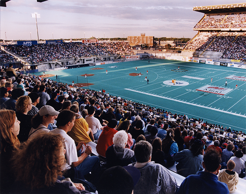 Record-setting crowd at Winnipeg Stadium, Aug 18, 1997