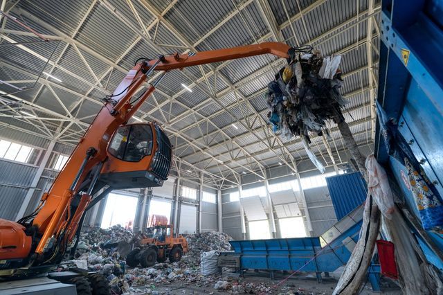 macchinario per smaltimento e trasporto rottami