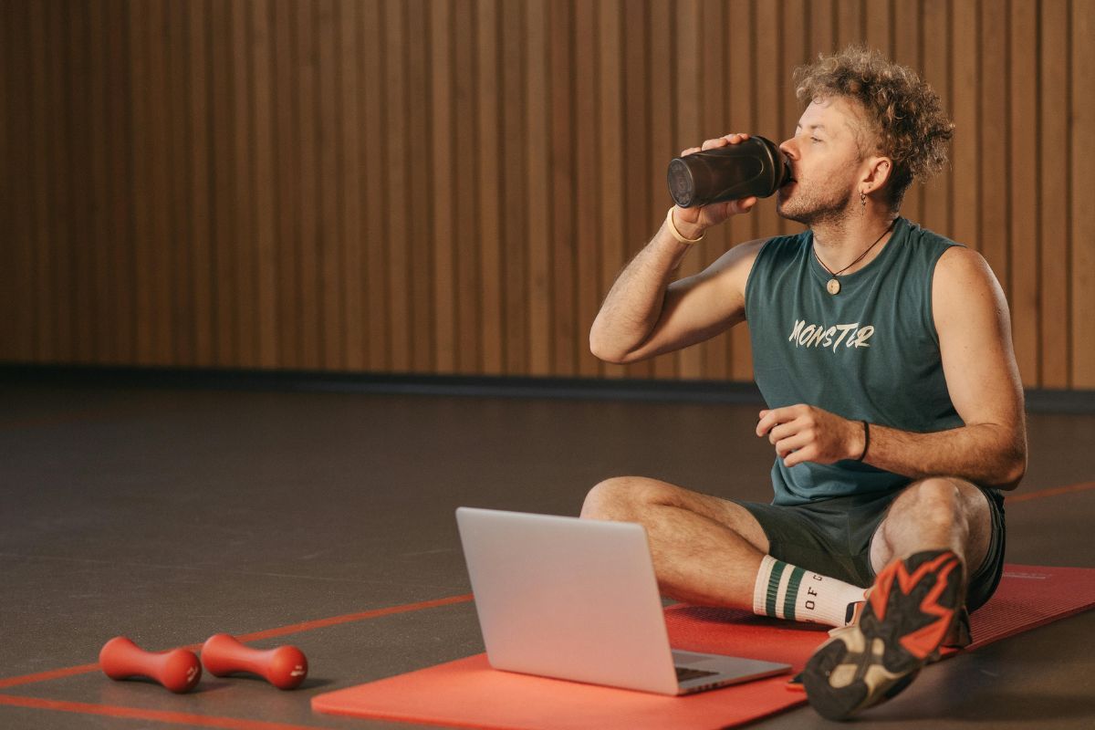 Online Nutrition and Fitness Coach