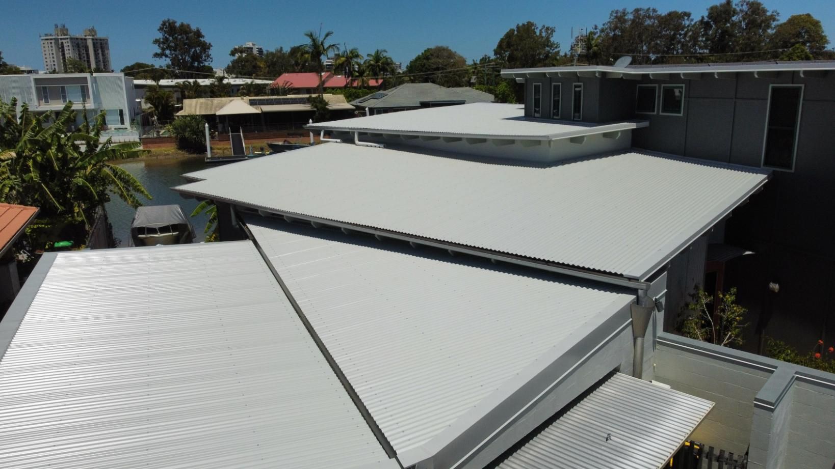 Roof With Stormguard Gutter Installed