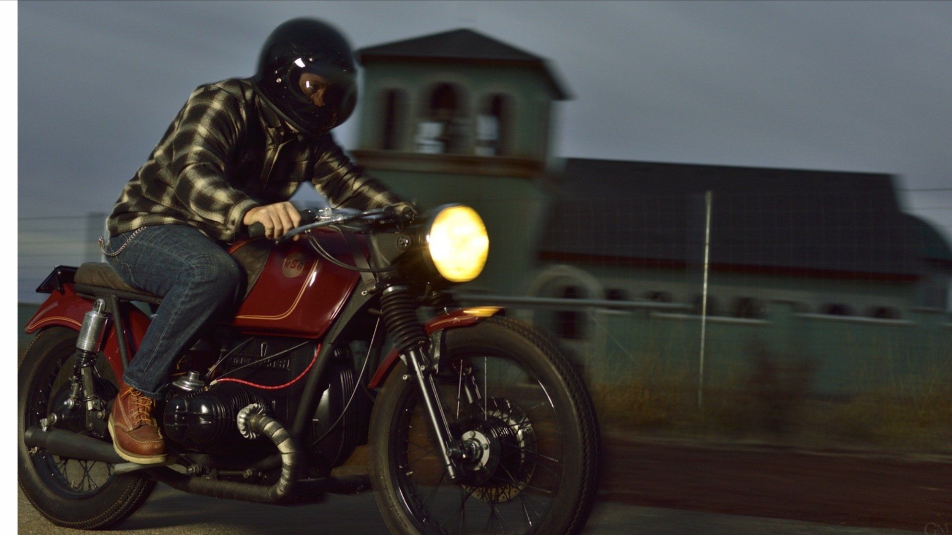 custom motorcycle builders in Shasta CA photo