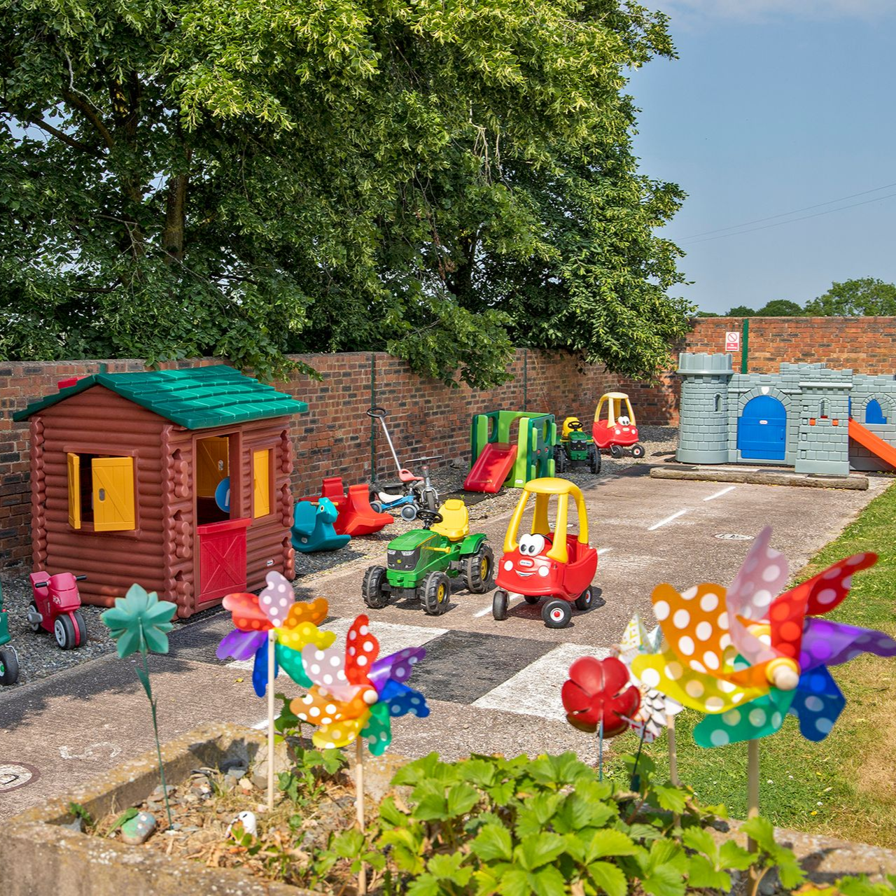 Under 5's Play Area - Family Focused cottages
