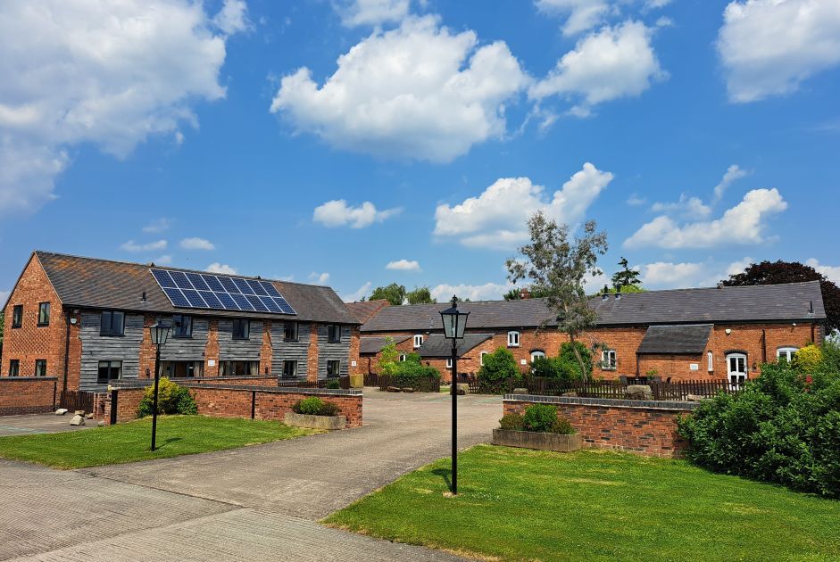 Alkington Grange Barns holiday cottages
