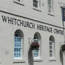 Doodle Alley Pottery Painting