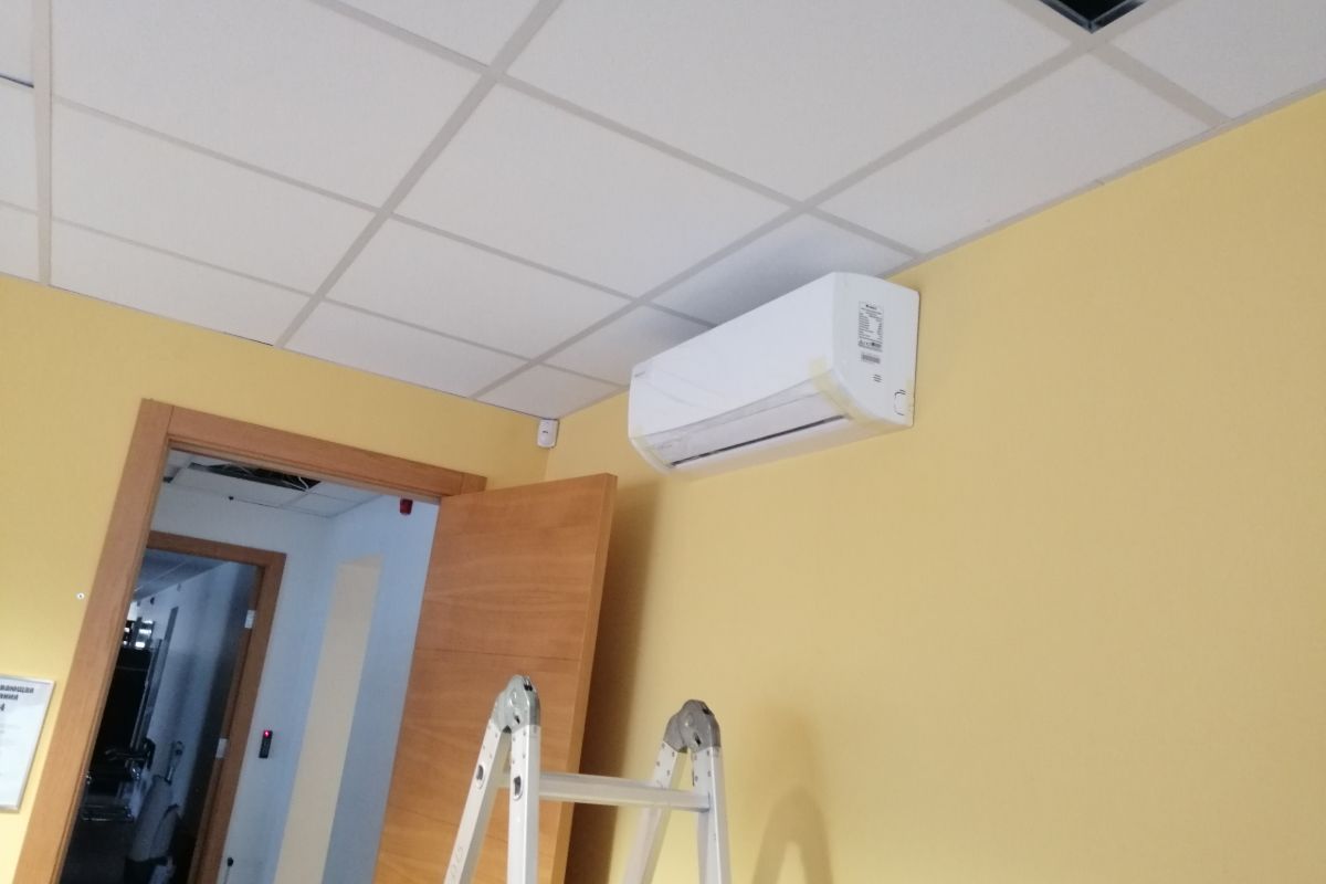 Jaunu dzesēšanas sistēmu izbūve ofisa telpās 10