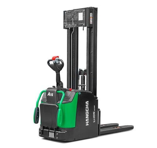 Electric Hangcha stacker in black and green, with forks extended, ready to lift.