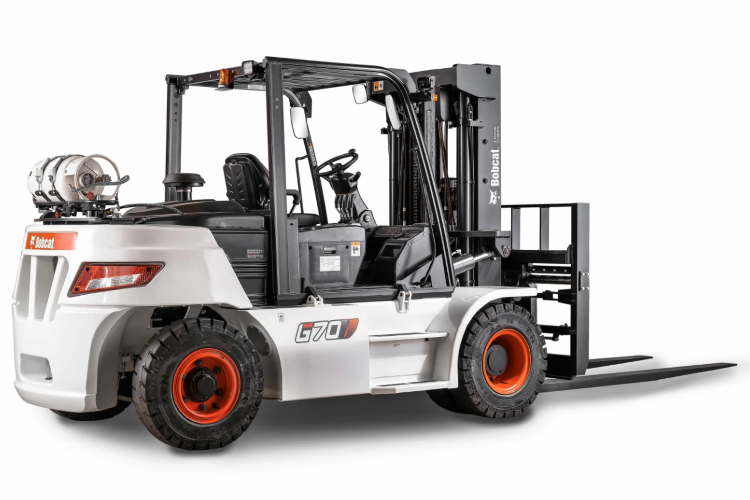bobcat lpg g70s back view (lpg bottle)