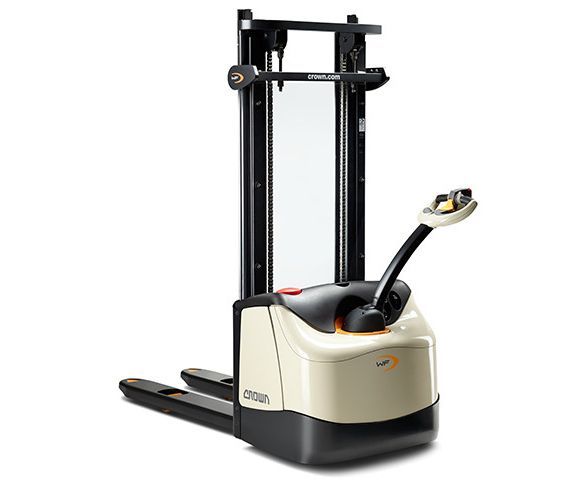crown walkie stacker