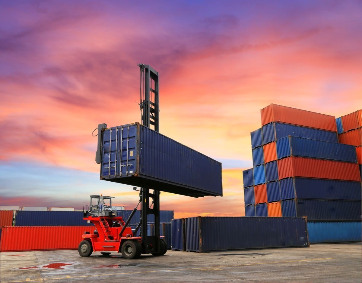 Forklift Hire Melbourne Long & ShortTerm Rentals Heavy Lift Forklifts