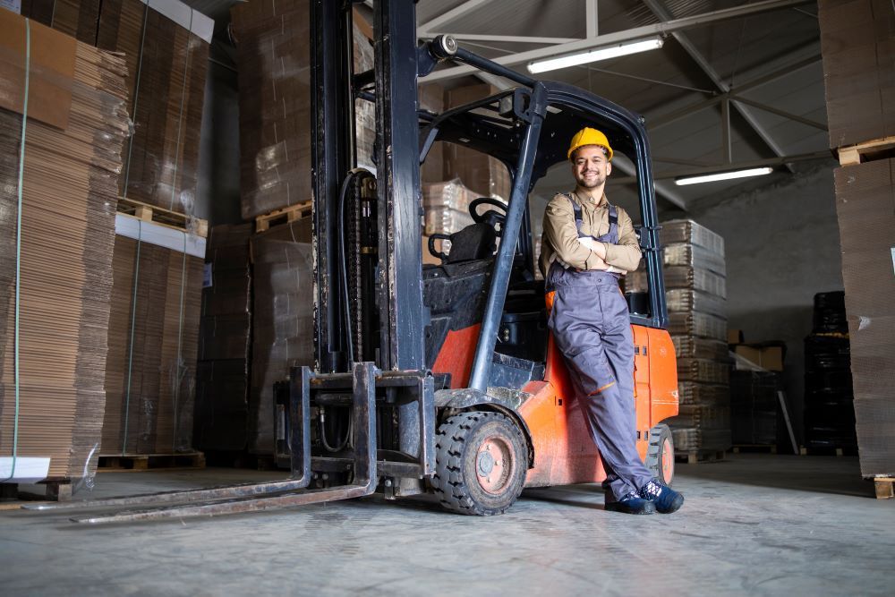 how to clean a forklift