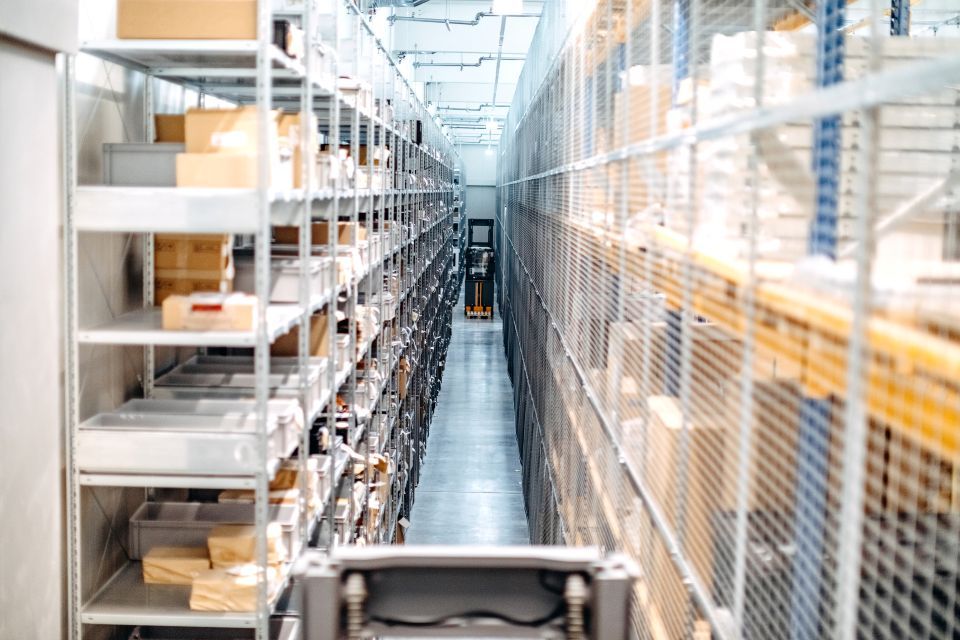 Warehouse aisle forklift