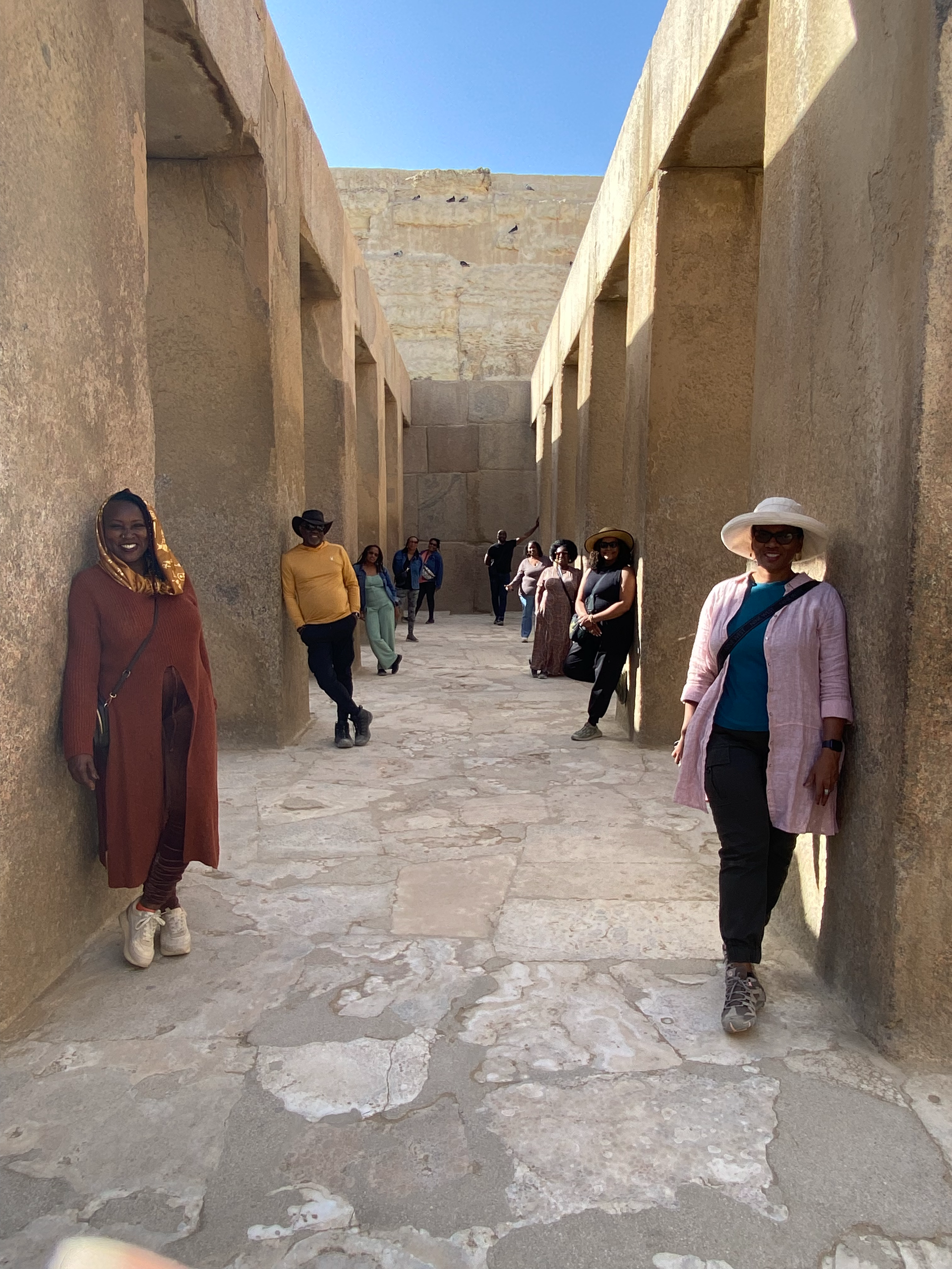 women travel group to Cairo