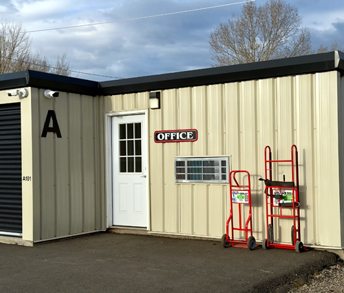 Uhaul Rentals at Lake Helena Storage