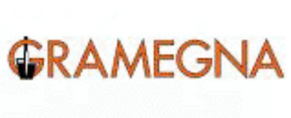 La parola gramegna è scritta in lettere arancioni su sfondo bianco.
